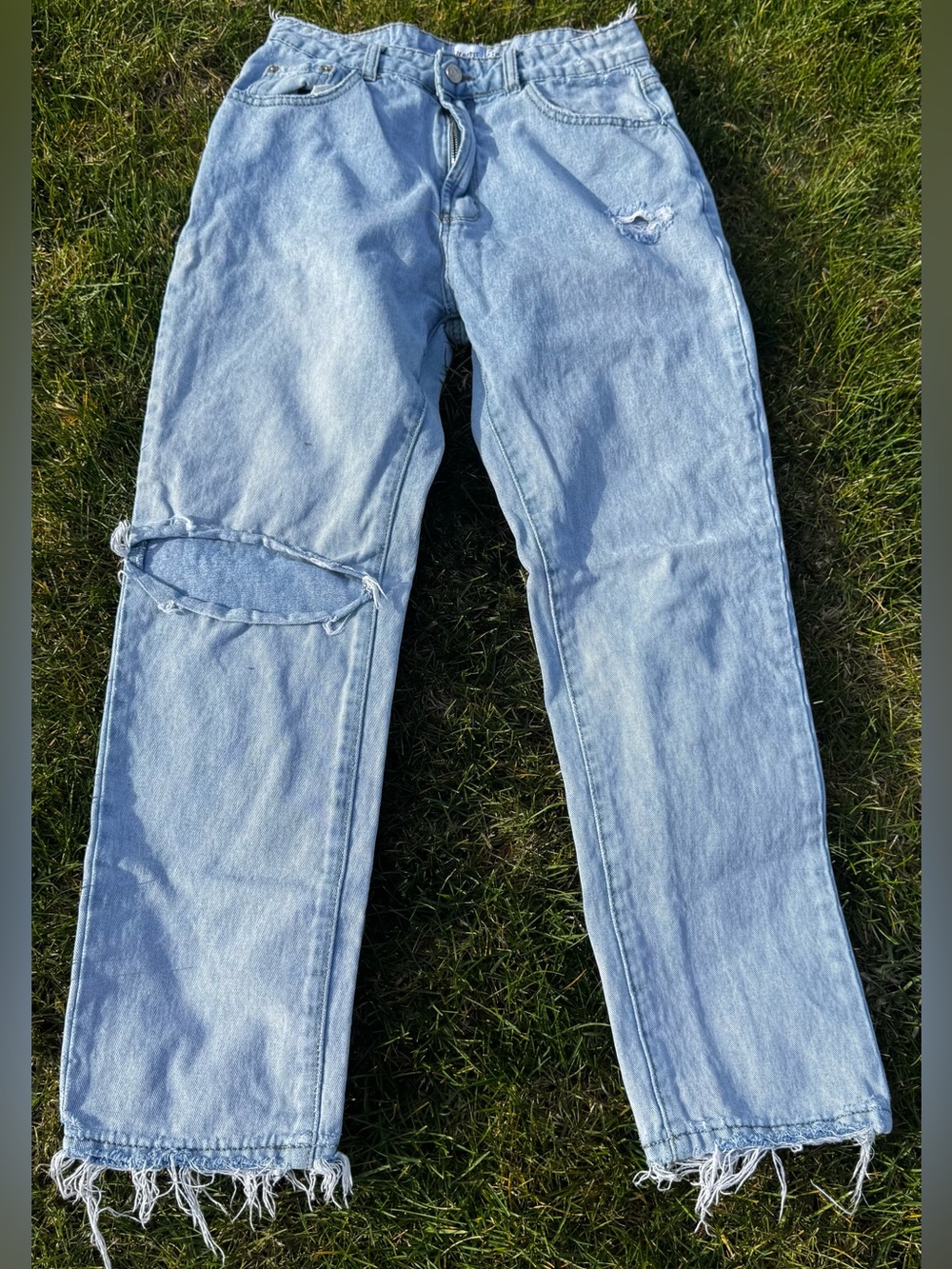 Princess Polly Light Wash Distressed Denim Jeans
